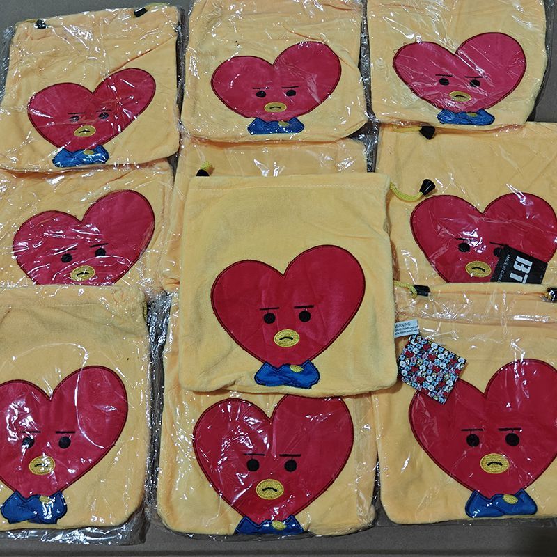 Travel Accessories Toiletries - BT21 anime cartoon cute heart rabbit