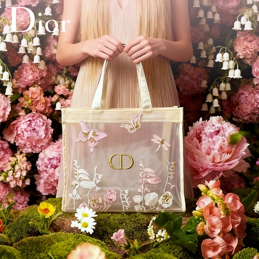 Christian Dior Dior’s Bag Luxu - Travel Accessories Toiletries 评论和价格