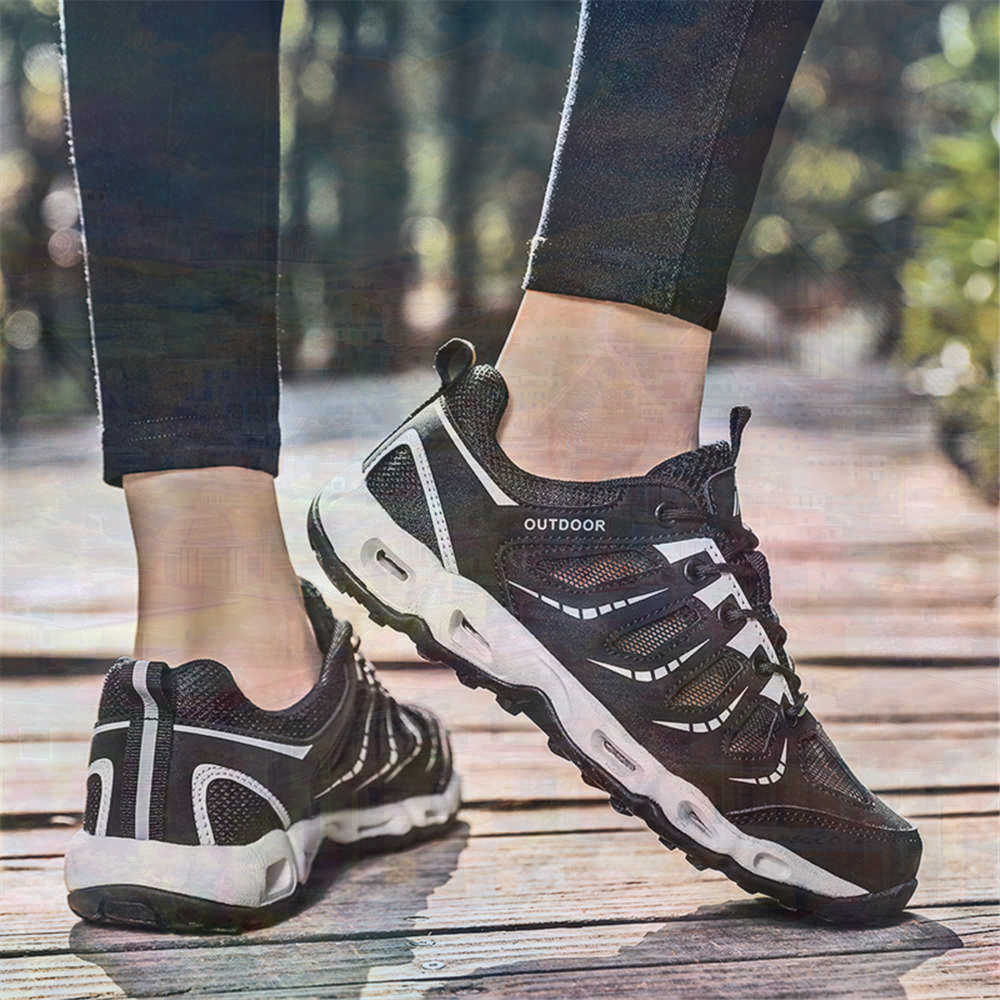 Sumer Round Tip Silver Sneaker - Travel Accessories Ideas 评论和价格