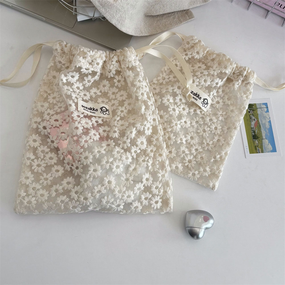 Lace Embroidered Daisy Mesh Dr - Travel Accessories Toiletries 评论和价格